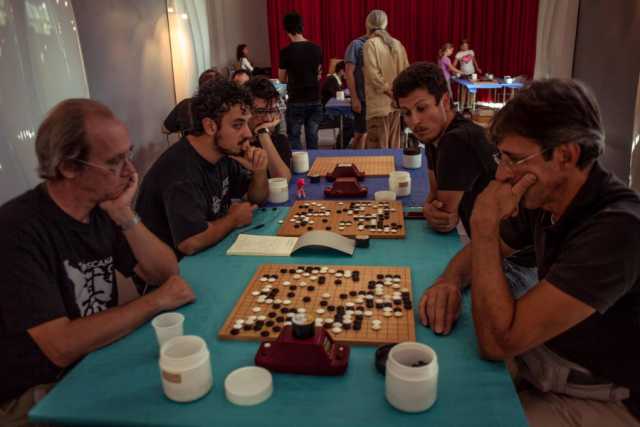 Alla scoperta di �Go", millenario gioco da tavola: �Ma in Italia pochi praticanti�